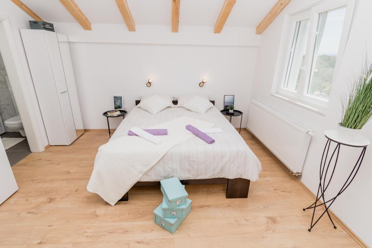 Studio Apartment Harmony Np Krka Lozovac Kültér fotó