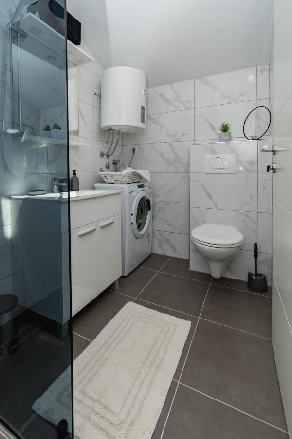 Studio Apartment Harmony Np Krka Lozovac Kültér fotó